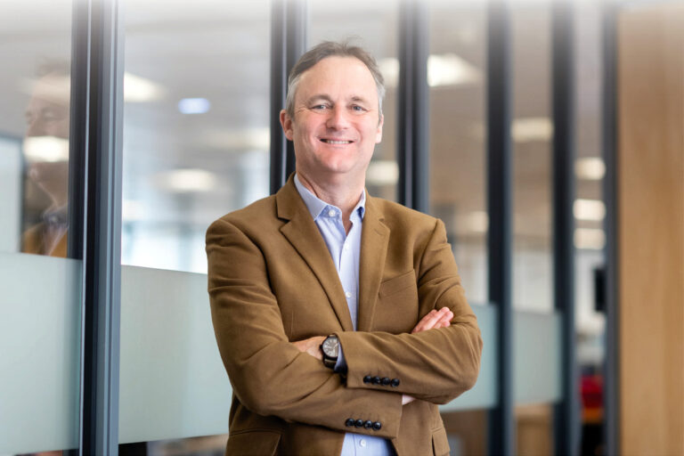 Dr Jonathan Palmer