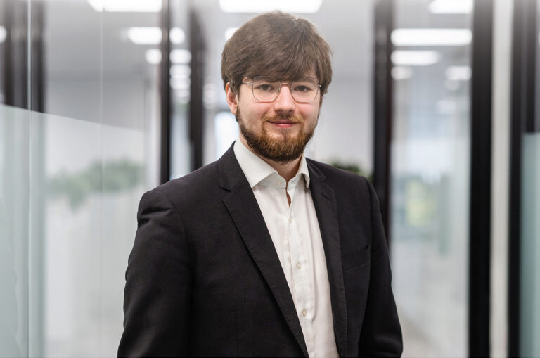 Dr Jonathan Chetwynd-Diggle